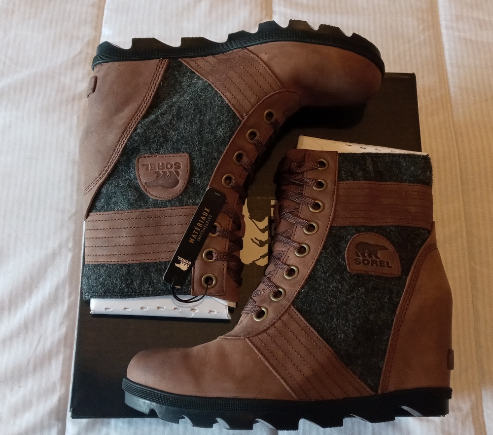 "New" Sorel Lexie Wedges